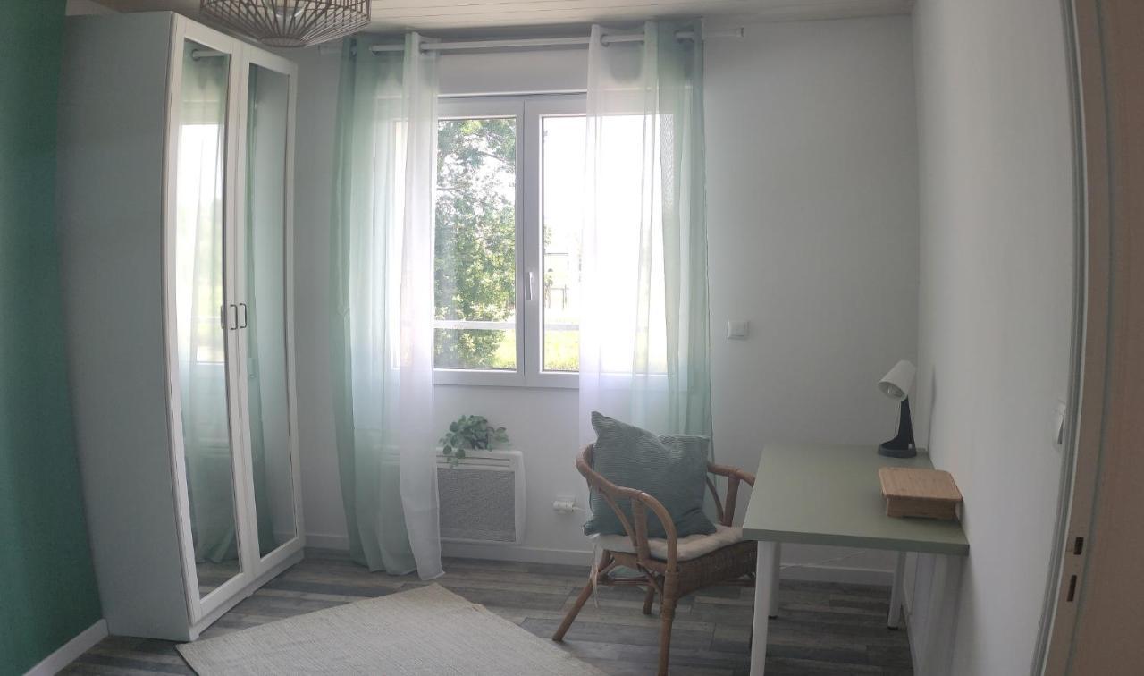 Détente au bord du Loir - Gîte 2 Les Roches-l'Eveque Exterior foto